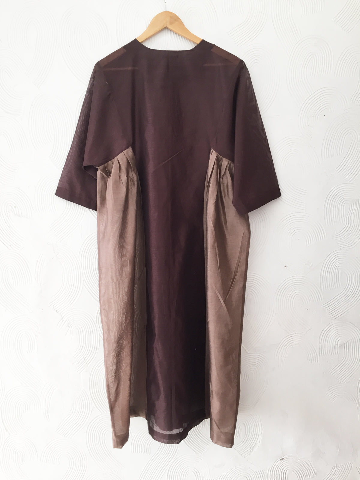 Brown Chanderi Kurta With Hand Embroidery Detail