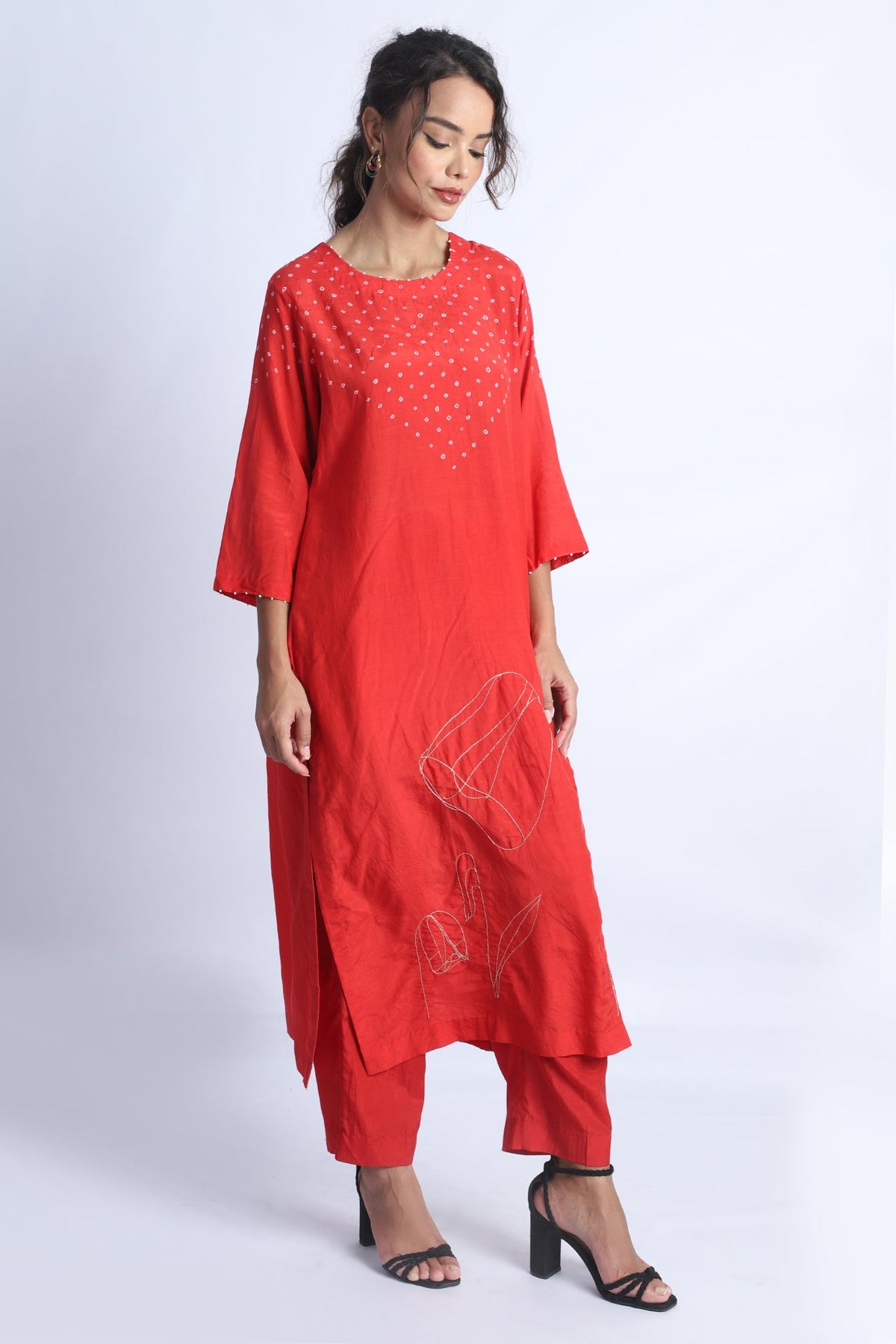 Red Bandhani Neckline And Embroidery Kurta Set With Dupatta